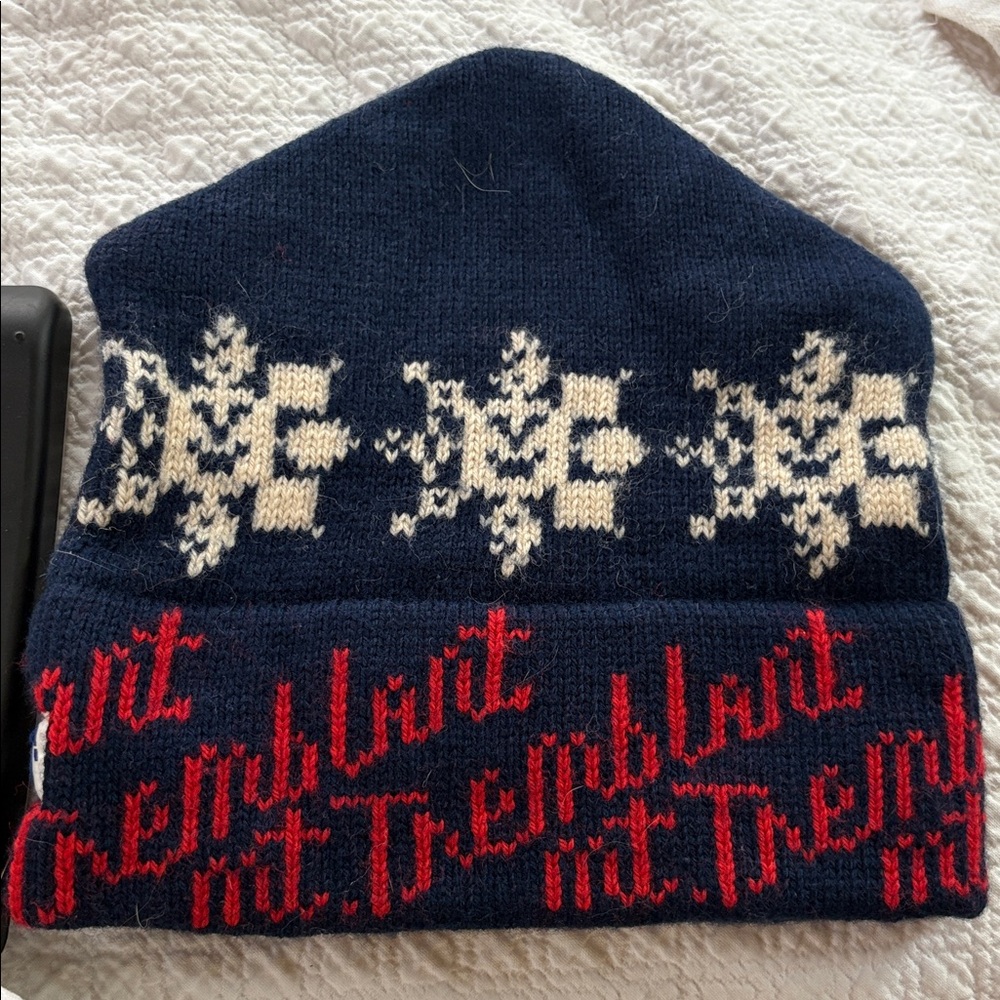 Murray Merkley Beanie ⛷️ Vintage Wool Ski Tremblant ❤️💙Winter Beanie Hat